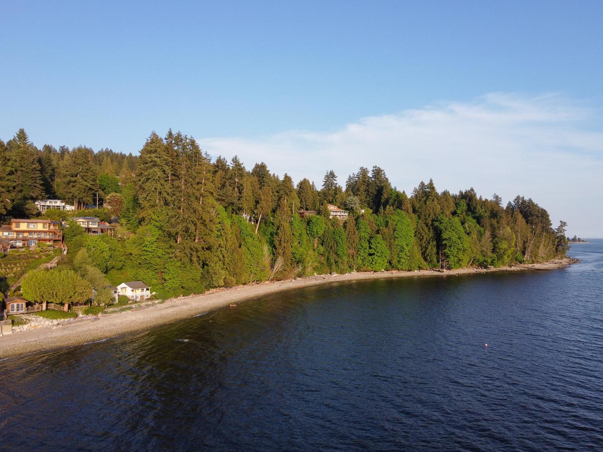 The Hideaway - Eagles Sechelt